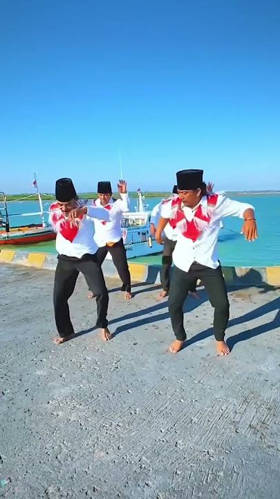 ADU KACONG DI DERMAGA BIRU MADURA TRETAN 😁 || ADU KACONG KELILING DUNIA