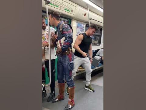 Помог парню поднять молот тора 😳 - YouTube