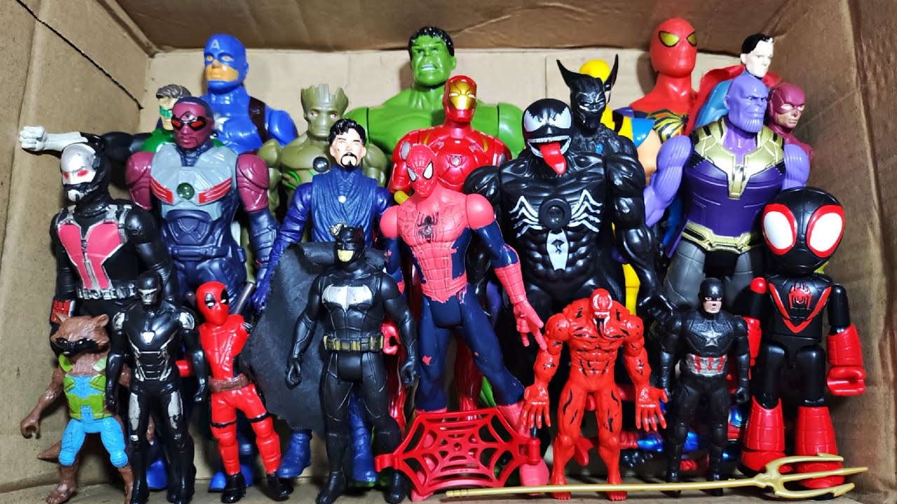 AVENGERS SUPER HERO TOYS 
