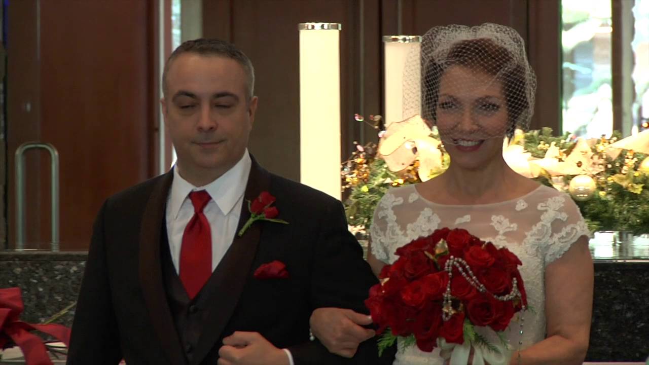 blu-ray player reviews Mark & Catherine - Wedding Music Video