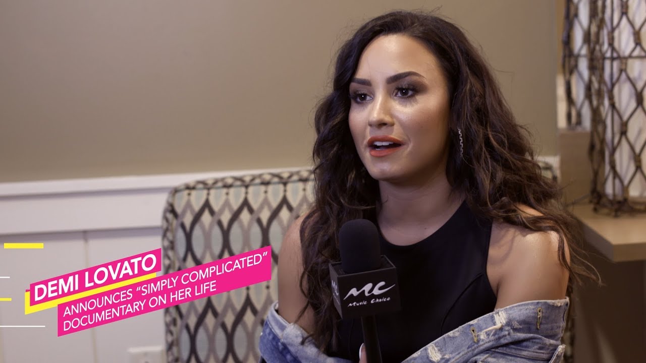 Demi Lovato Announces "Simply Complicated" Documentary - YouTube