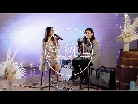 Can't Help Falling In Love (cover) // ADELAIDE DUO // Live at Sunnybrae