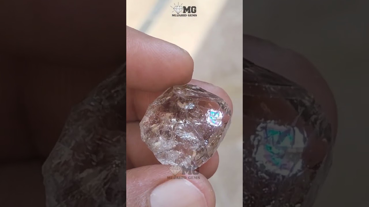 Diamond Quartz With Rainbow 🌈 Effect 