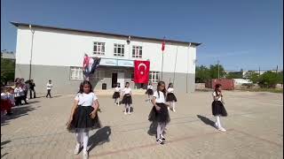 Barış Manço-Müsaadenizle Çocuklar 23 Nisan Gösterisi Yoldüzü Ortaokulu