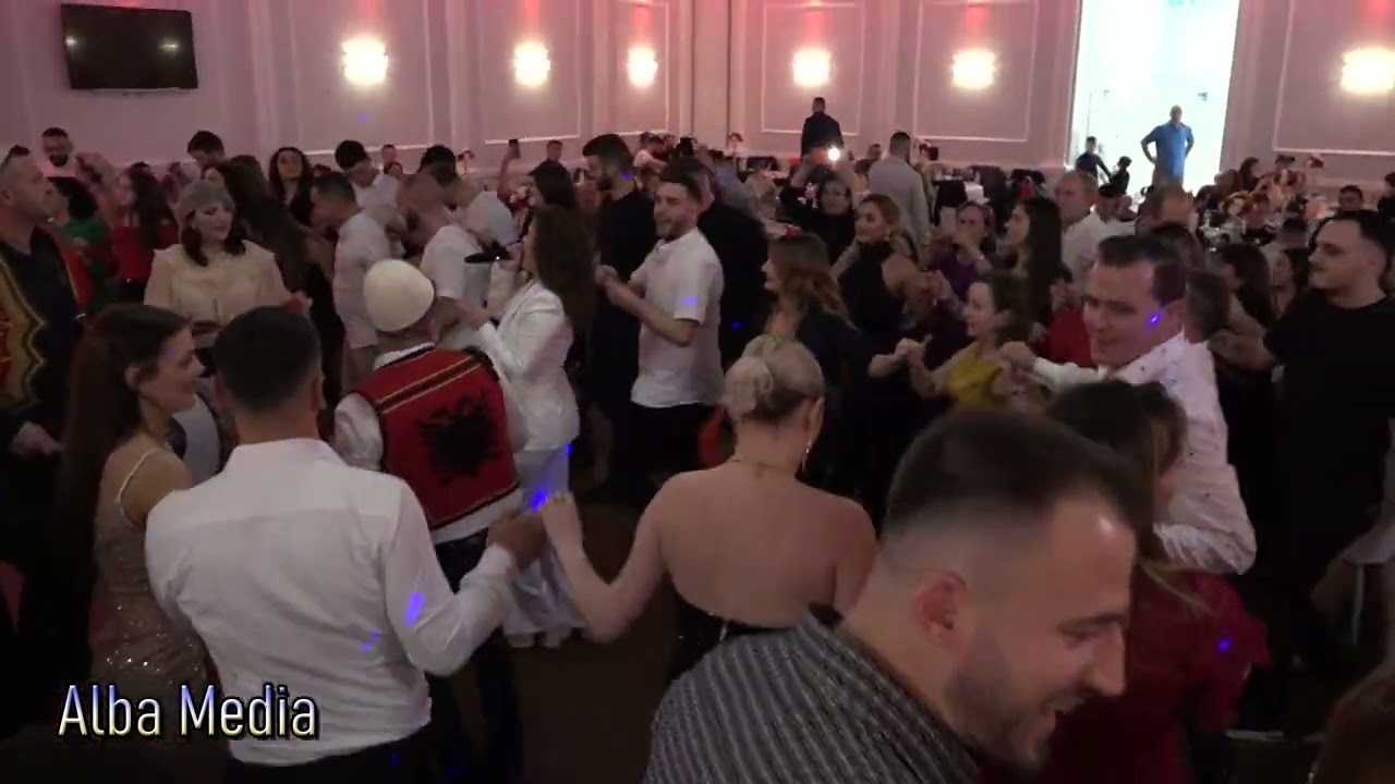 Arinda Gjoni Happy New Year Live 2023  Londer