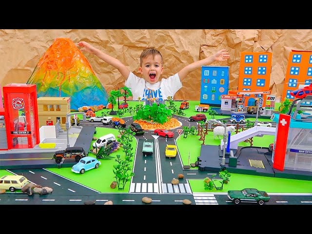 Vlad dan Niki bermain dengan Mobil mainan dan membangun Kota Kotak Korek Api class=
