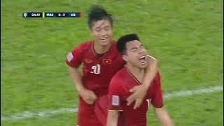 Malaysia vs Vietnam (AFF Suzuki Cup 2018: Final 1st Leg Extended Highlights)