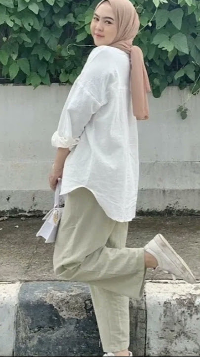 Ide Outfit Kemeja Oversize Wanita Hijab