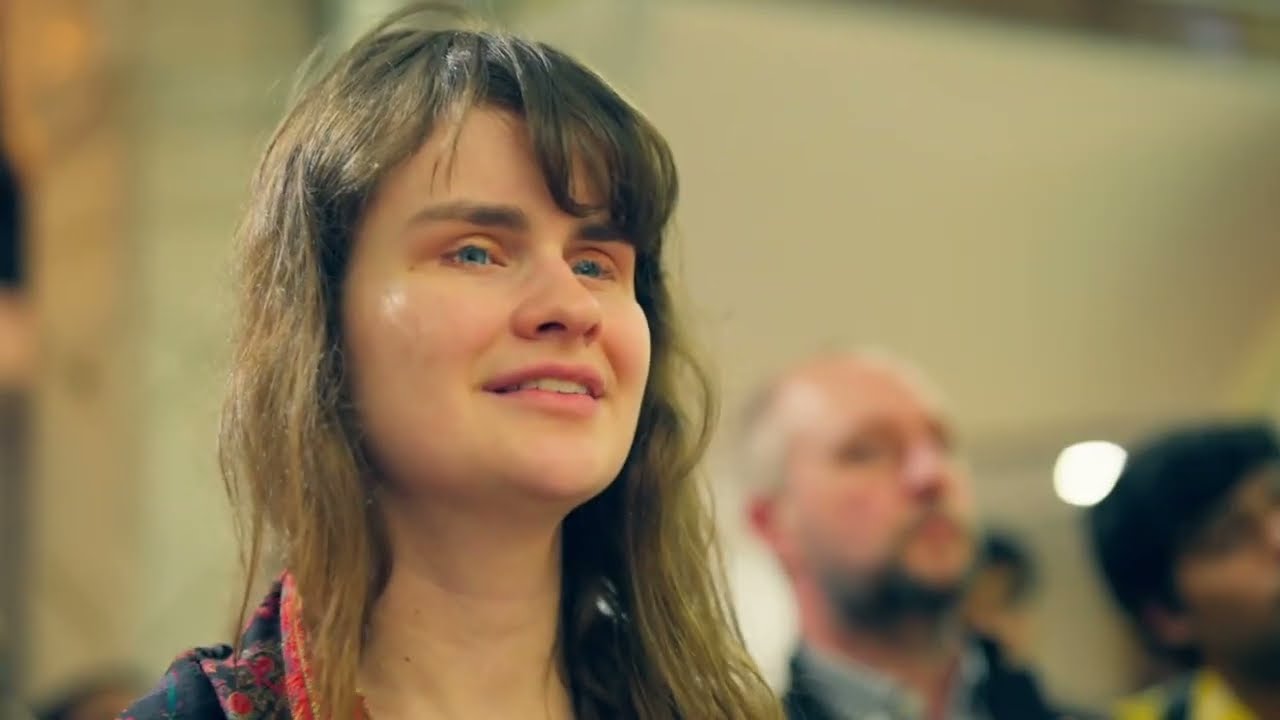 CassMae - German Singer Celebrates Indian Spirituality