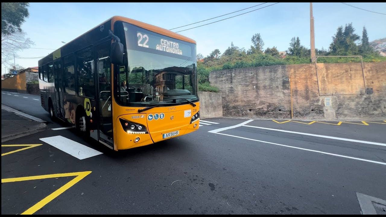 Portugal, Madeira, Funchal, Bus 22, ride from Igreja I C M D to Praça Autonomia D