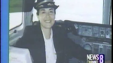 Captain Beverly Burns Receives BWI Airport Award