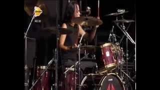 Aylin Aslım İki Zavallı Kuş Rock N Coke 2013