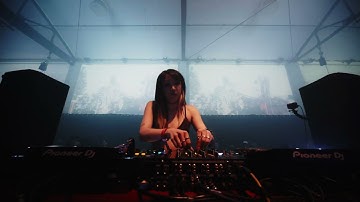 closessions NÜRAVE 2.0 360 warehouse DJ set: Buns