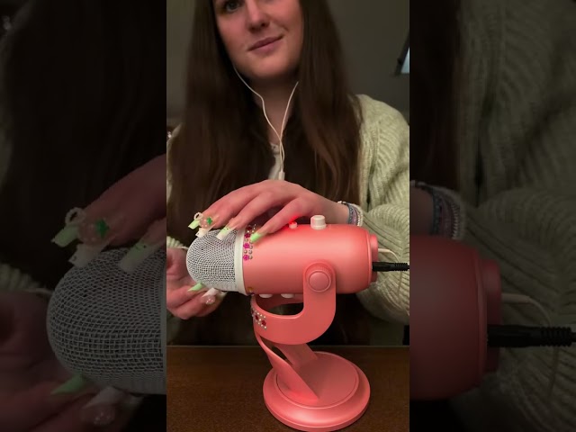 Horizontal mic scratching🪿 #asmr #asmrscratching #asmrcommunity