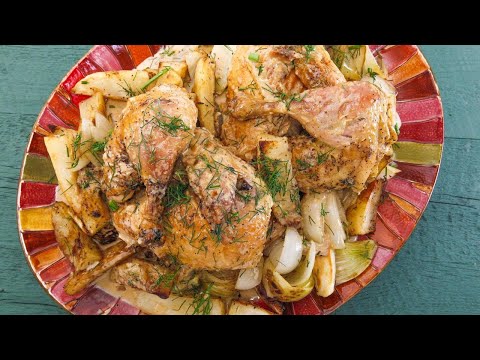 cast-iron-skillet-chicken-with-fennel,-potato,-onion-and-roasted-garlic