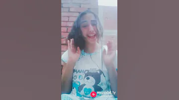 بطولي هاركوا واتخن مفيكو بيهجم بيخبط في كعبي 