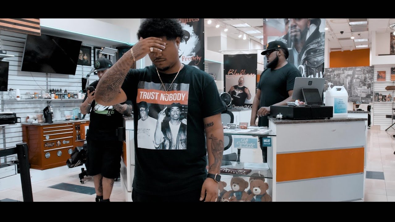 Watch Buby - Ballen on YouTube Watch Buby - Ballen on YouTube