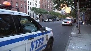 Man stabbed during phone robbery in Hell's Kitchen