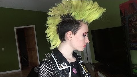 Putting Up My Mohawk!