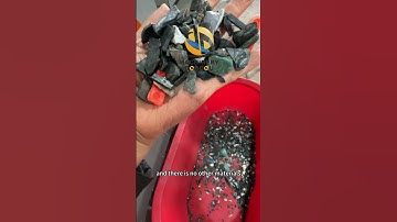 Sorting of Scrap Car Interior Crushed Materials