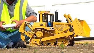 YouTube GOLD - 58lb BULL DOZER D10T RiPS ME a NEW ONE! (s1 e8) | RC ADVENTURES