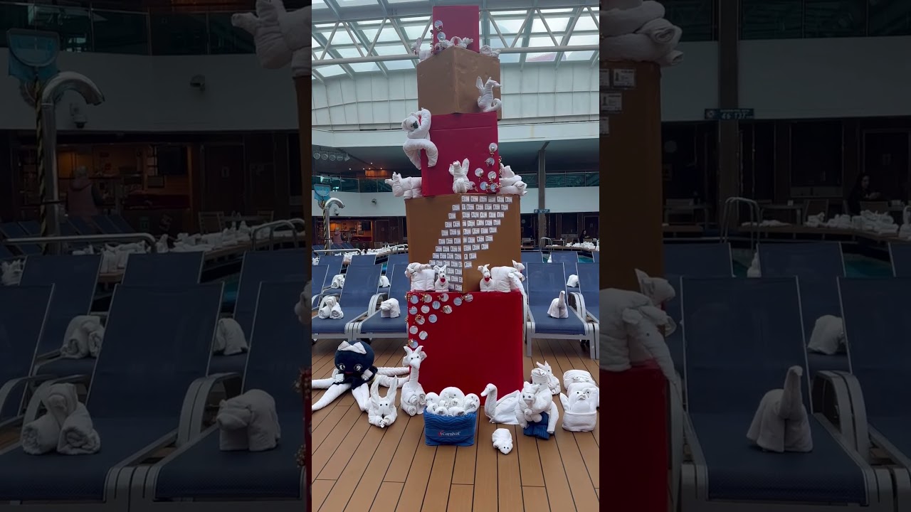 Lido deck towel animals and tree #carnivalsplendor #carnivalcruise