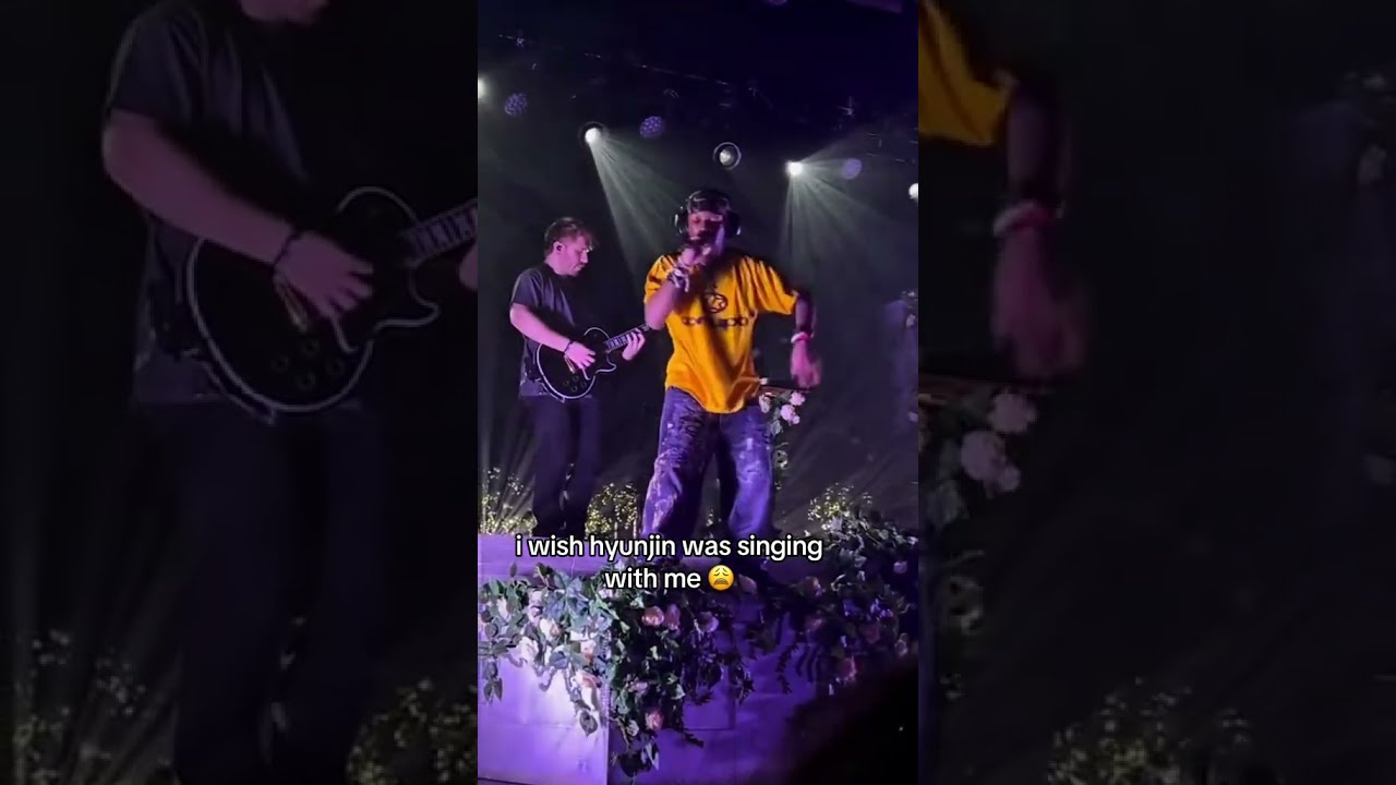 Always Love is so beautiful live #hyunjin #straykids