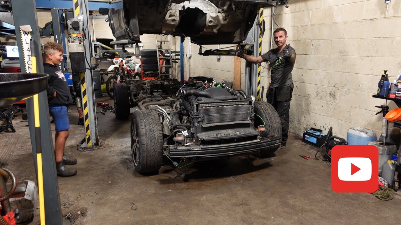 WE SPLIT THE LAND ROVER IN HALF! - YouTube