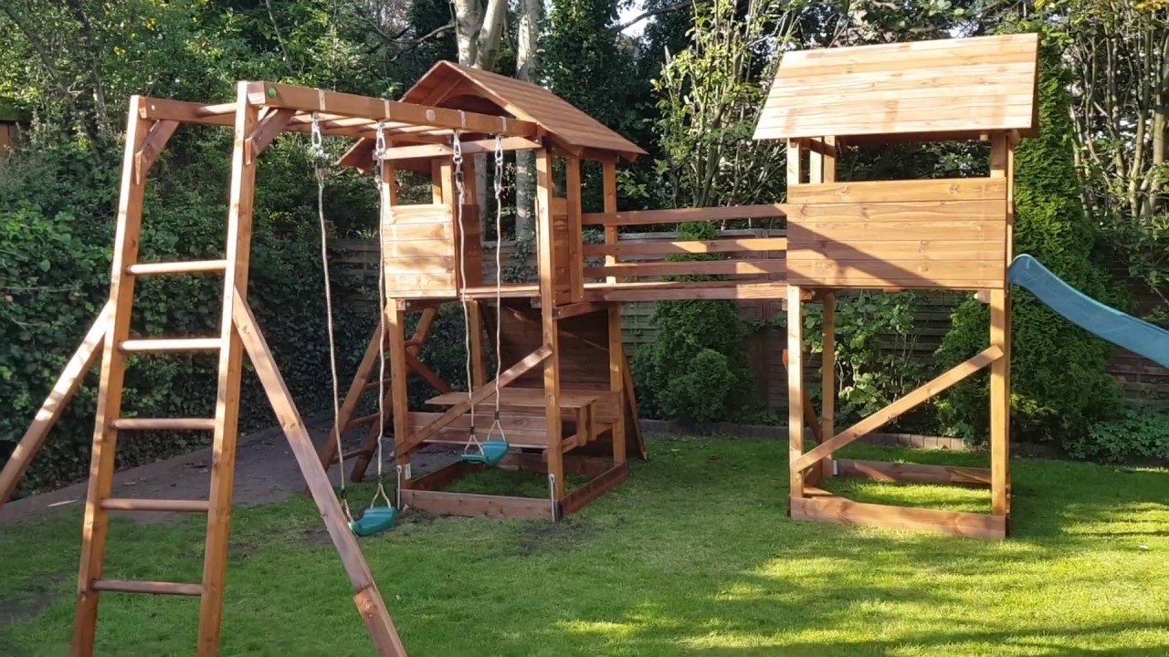 Dunster House Mega Fort - Climbing Frame Installer