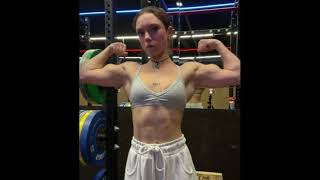 Model Huge Biceps 1068.