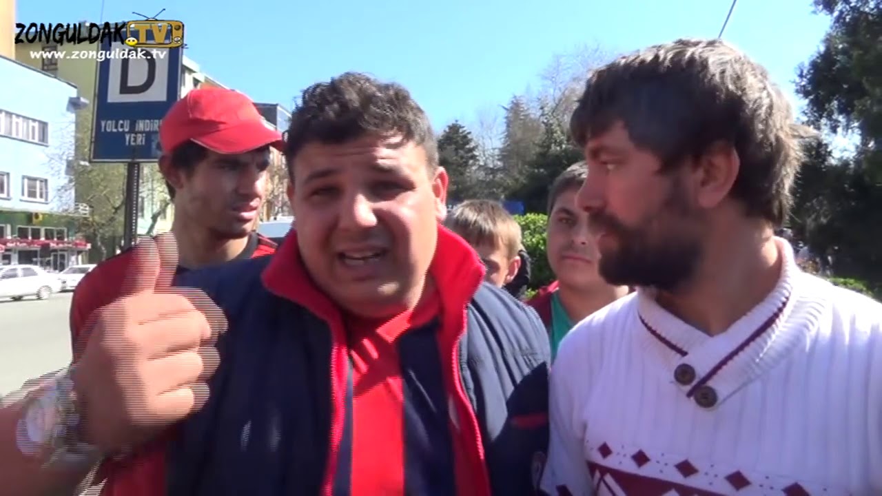 Zonguldakspor Tribununde Bagrma Kavgas