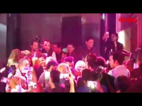 وشوشة الكينج محمد منير يشعل فرح مي كساب وأوكا 