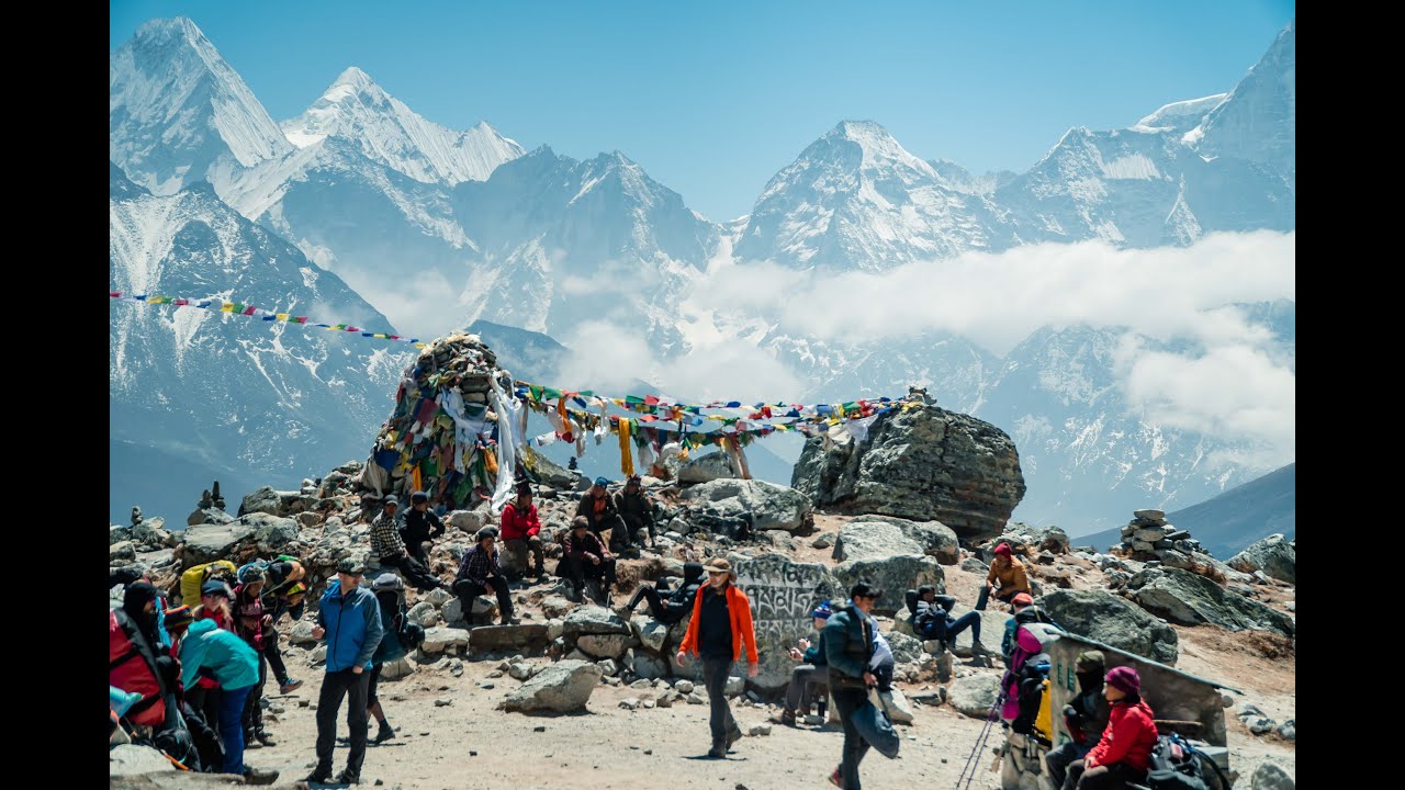 Hiking the Everest Base Camp Trek in Nepal, 2022, 4K