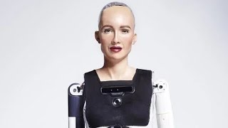 Sophia robot says &quot;She wants to Study In a University&quot;