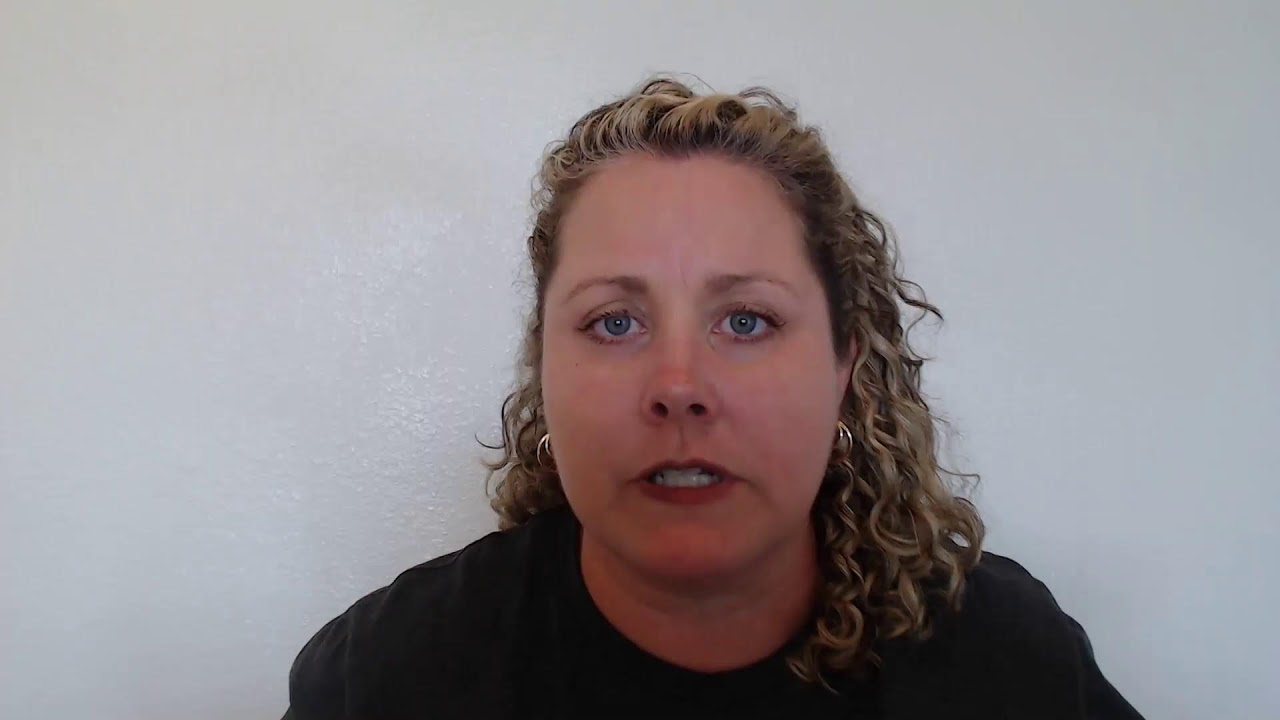 LIVE Q&A: Donation Spot, Delicate Decluttering with Family, Knick-Knacks