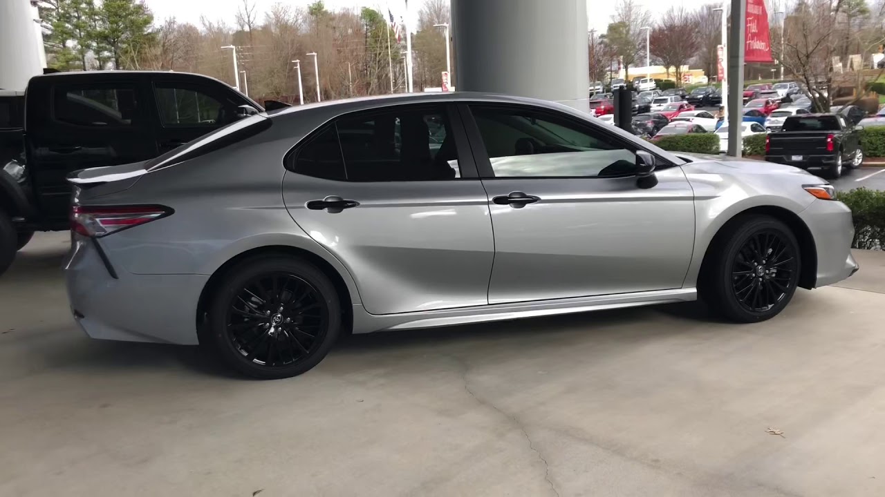 2020 Toyota Camry SE Nightshade Edition Silver - YouTube