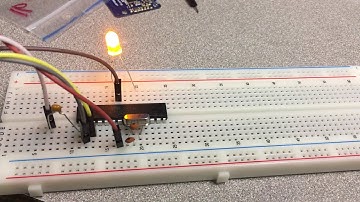 Microcomputer chip (atmega328p) LED BLINK