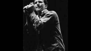Watch Pearl Jam Other Side video