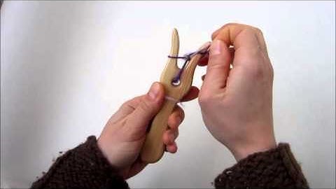How To Use A Lucet / Knitting Fork - Slow Version