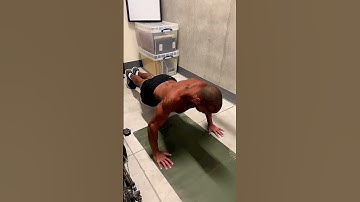 David Goggins Shares His Favorite Calisthenics Workout