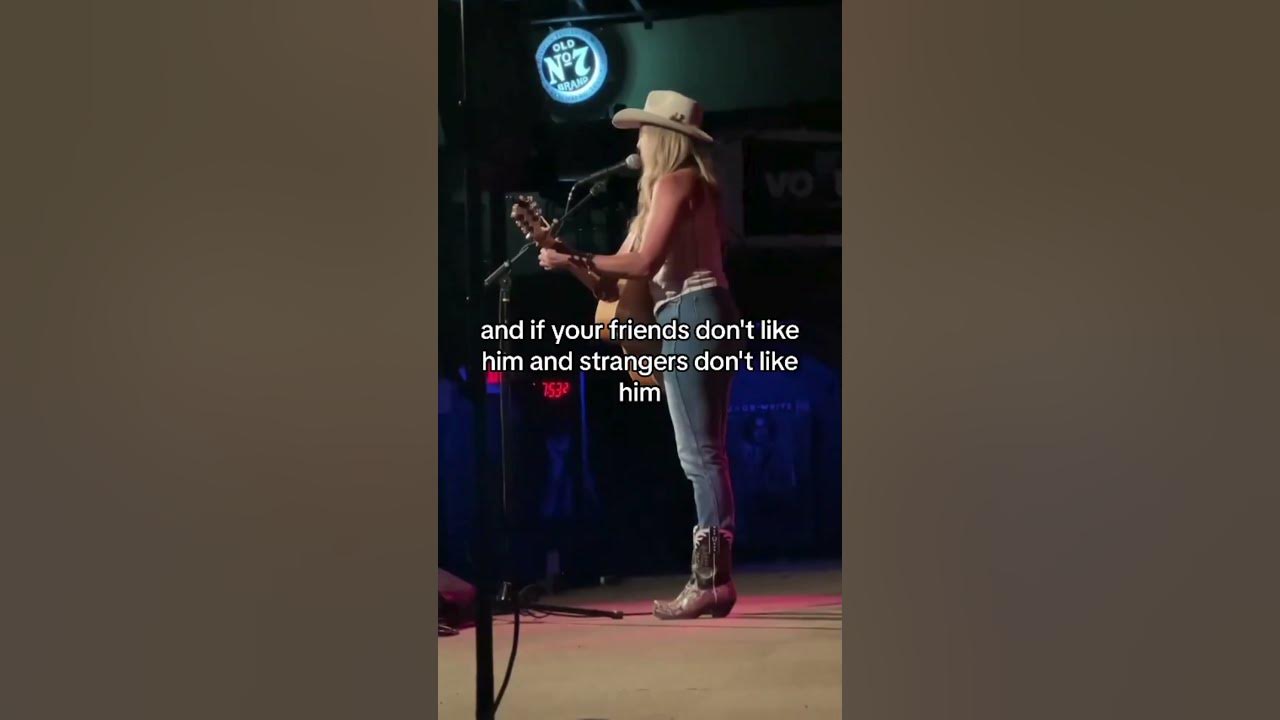 If your dog doesn't like him, trust your dog. #countrymusic #country #shorts #live #acoustic