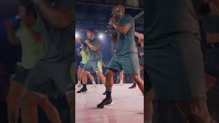 New LES MILLS BODYCOMBAT #106 - YouTube