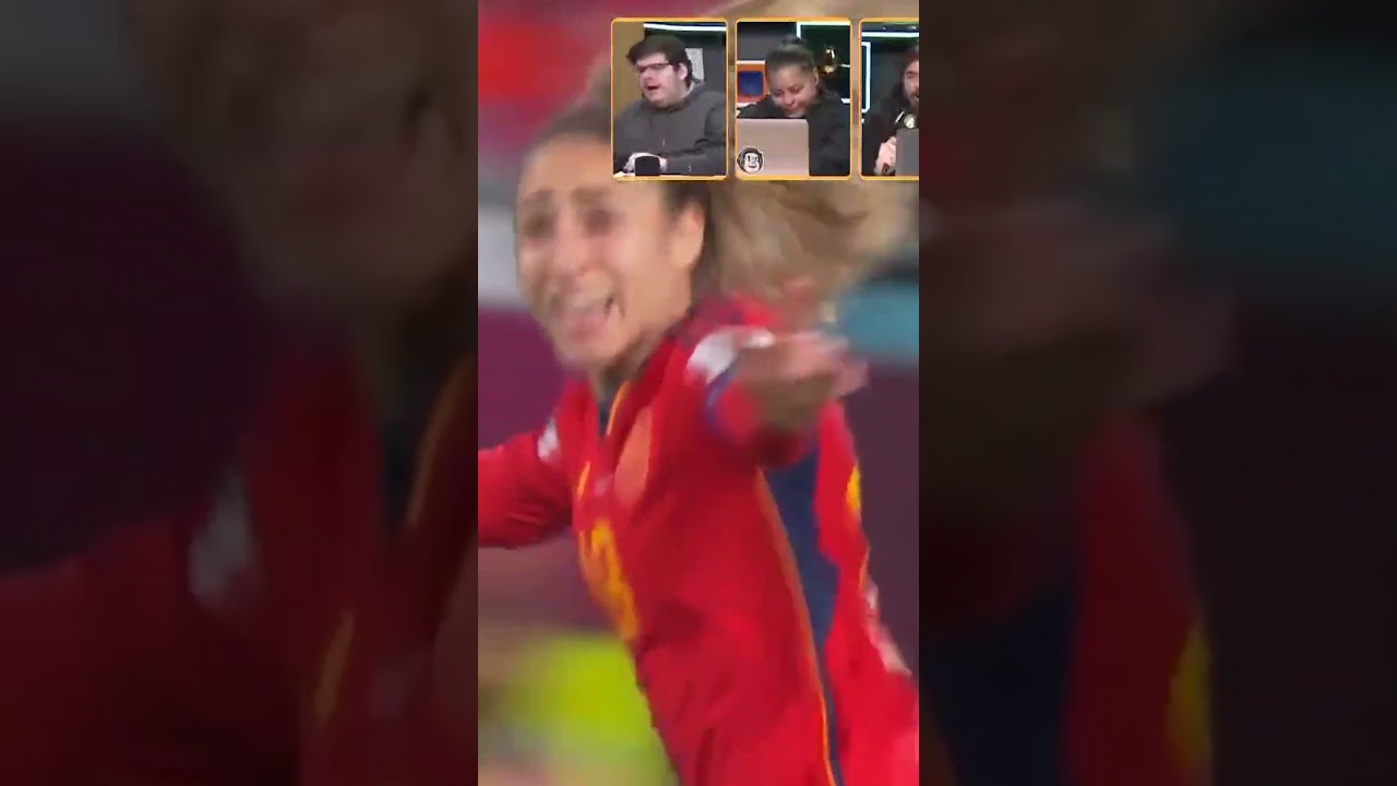 GOLAAAAAAAÇO DA CARMONA! Espanha saiu na frente na briga pelo título