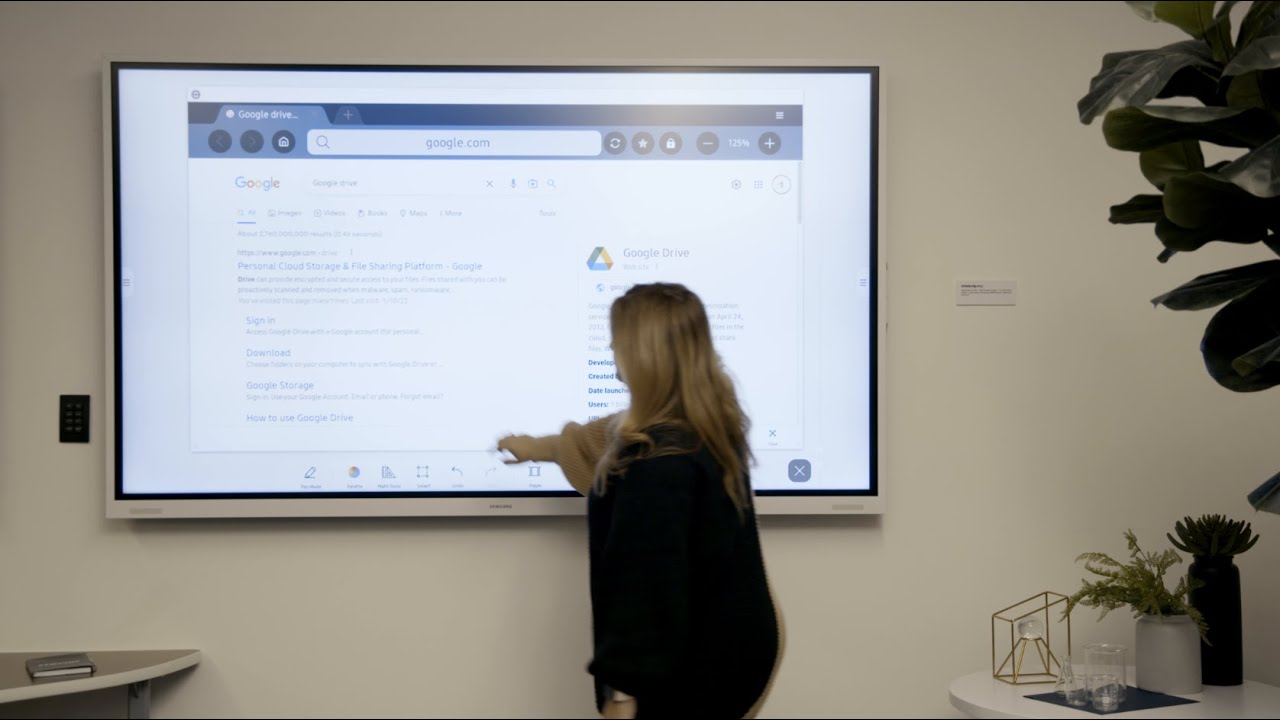 Samsung Flip Interactive Display - How to Use Freeze Mode and Privacy Screen  on Vimeo