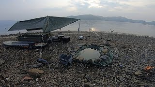 離島釣りキャンプして小舟にサップボード積んで行ったよ! 離島釣りキャンプして小舟にサップボード積んで行ったよ!