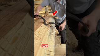 Traditional Satisfying Wood Carving Technique