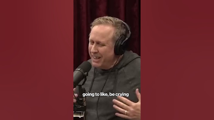 Joe Rogan blasts health care insurance industry after UHC CEO Brian Thompson’s murder #shorts