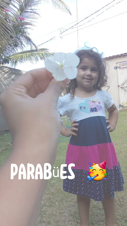 hoje e meu aniversariuuu🥳🎉