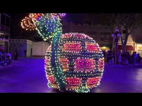 The Main Street Electrical Parade June 17 2022 Disneyland Park