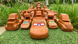 Muddy toy car convoys falls into the water & Clean up Disney Pixar car
